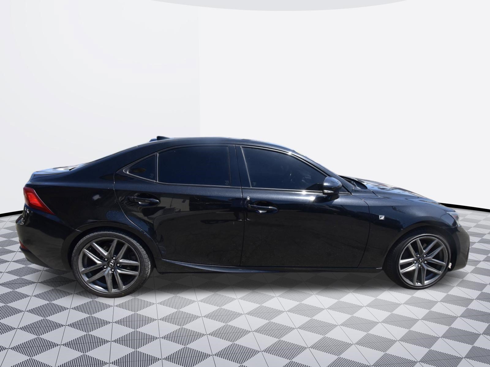 Used 2018 Lexus IS 300 F Sport RWD image 7