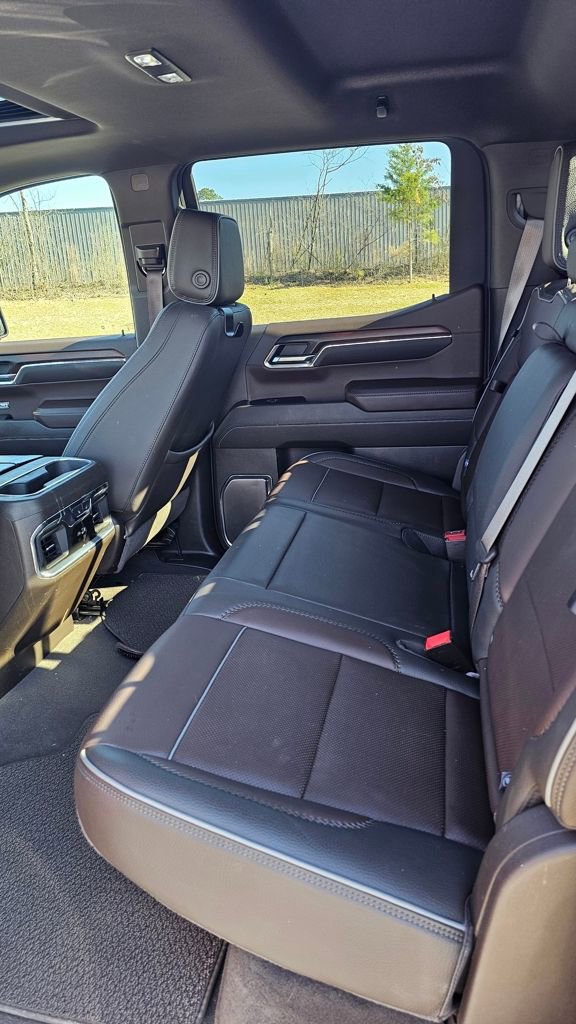 Used 2024 GMC Sierra 1500 Denali w/ Denali Reserve Package image 7
