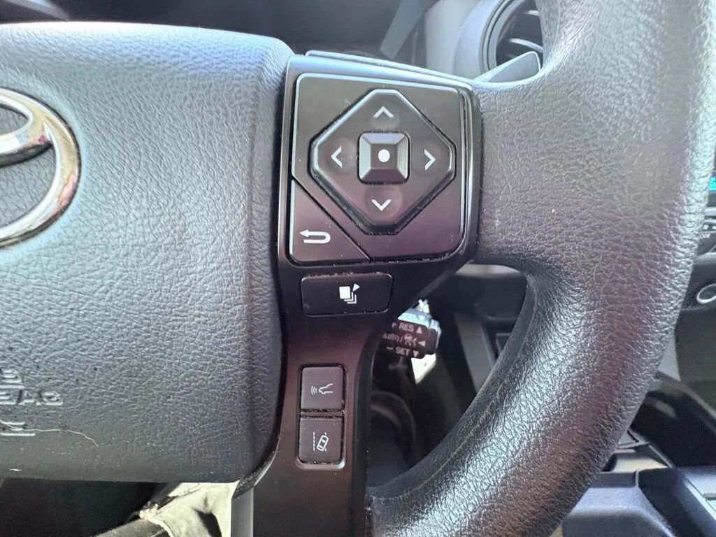 Used 2023 Toyota Tacoma SR AWD/4WD image 15