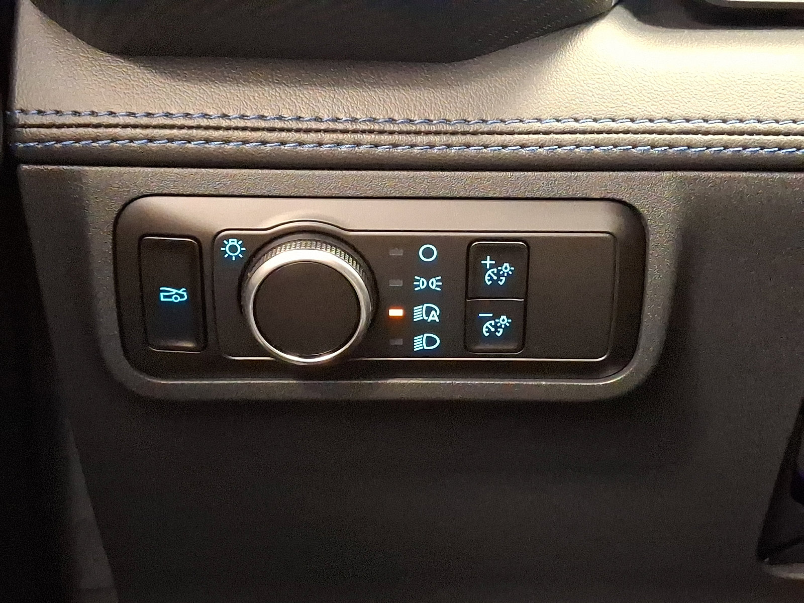 Used 2025 Ford Mustang Dark Horse w/ Dark Horse Handlin Package image 23