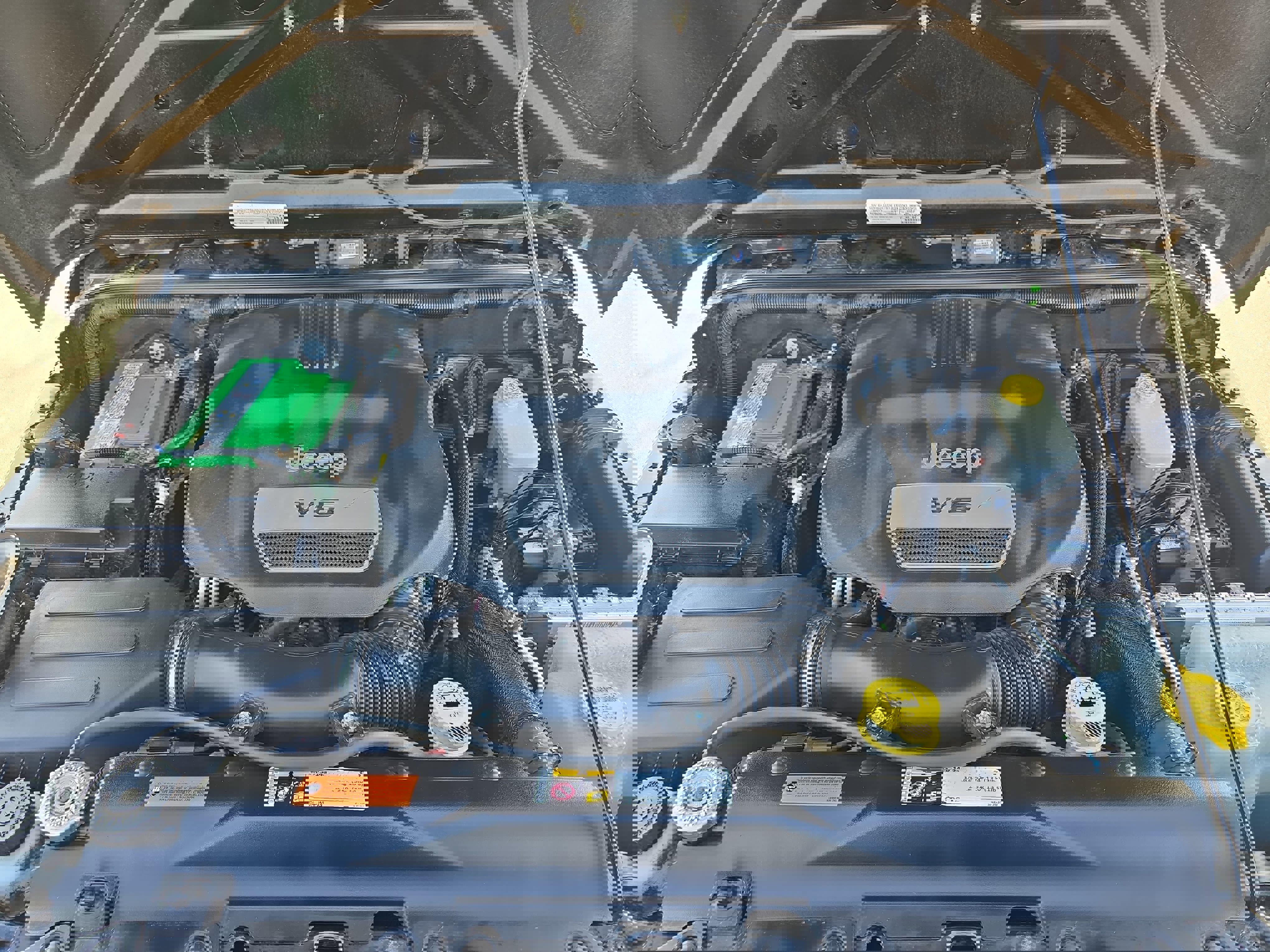 Used 2015 Jeep Wrangler Unlimited Sport image 25