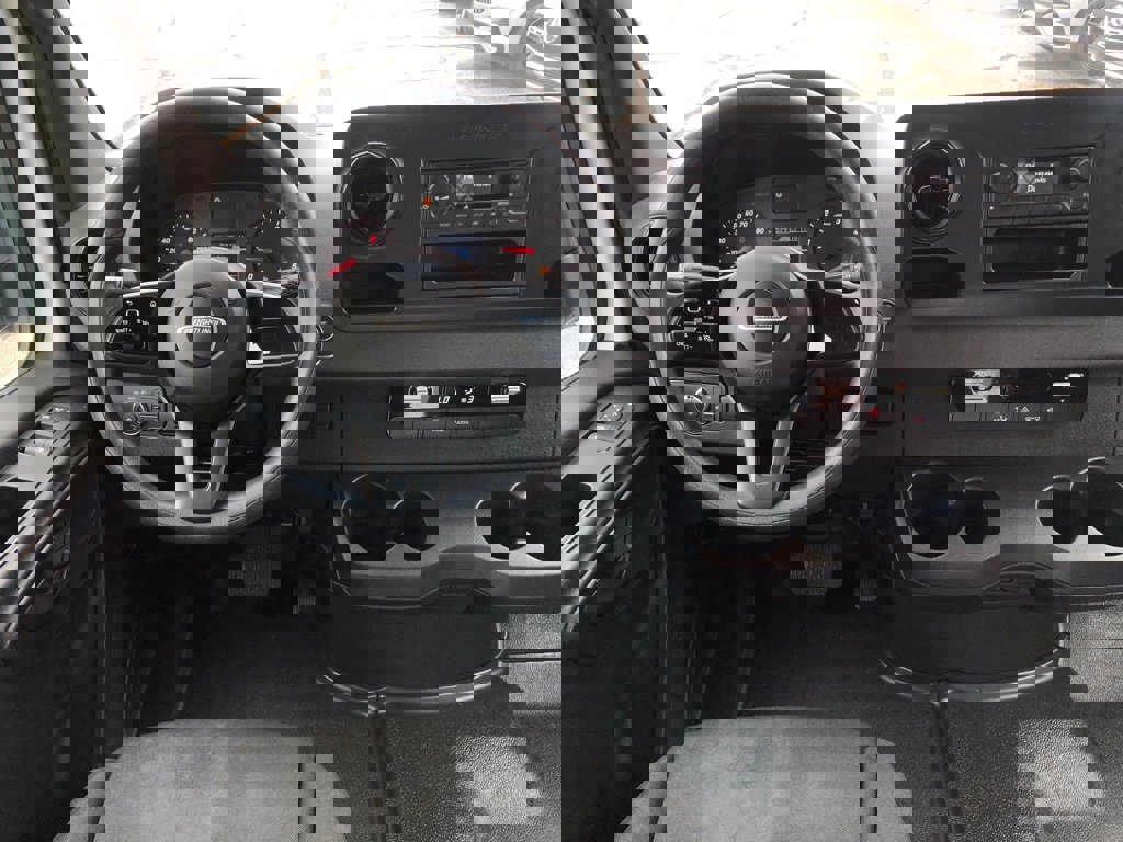 Used 2019 Freightliner Sprinter 2500 w/ Driver Convenience Package image 16