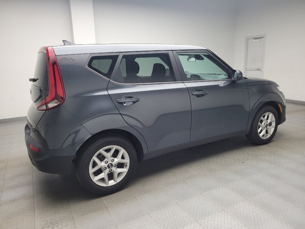 Used 2020 Kia Soul S FWD image 10