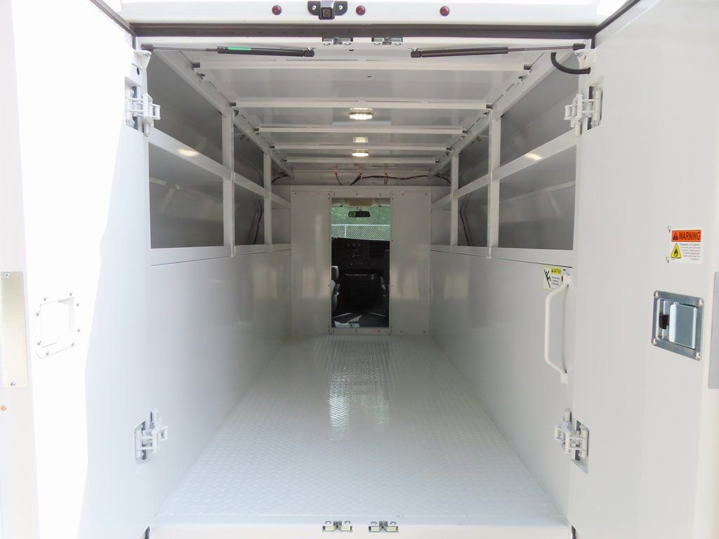 New 2025 Chevrolet Express 3500 w/ Power Convenience Package image 17