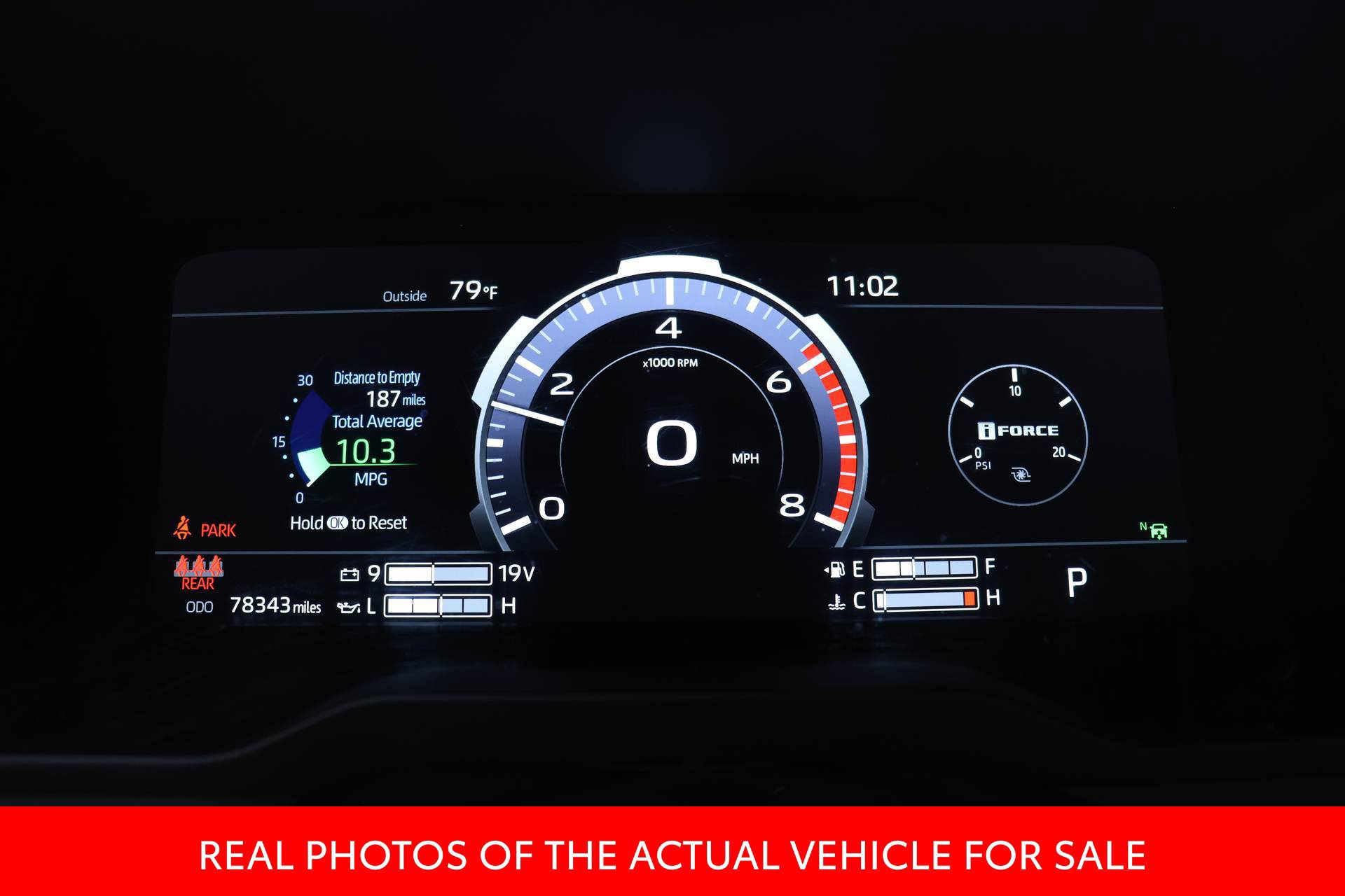 Certified 2022 Toyota Tundra Platinum w/ Advanced Package AWD/4WD image 7