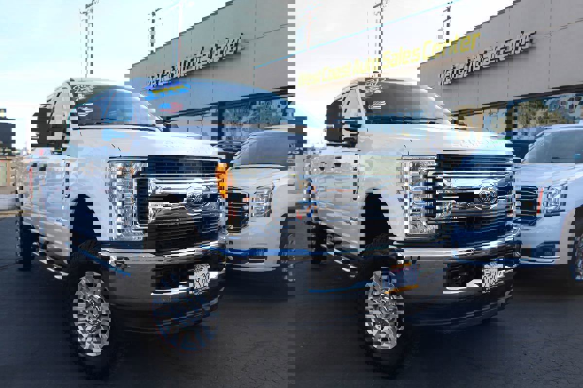 Used 2017 Ford F250 XLT image 36