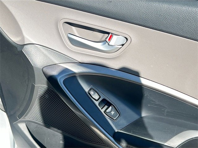 Used 2017 Hyundai Santa Fe Sport image 31