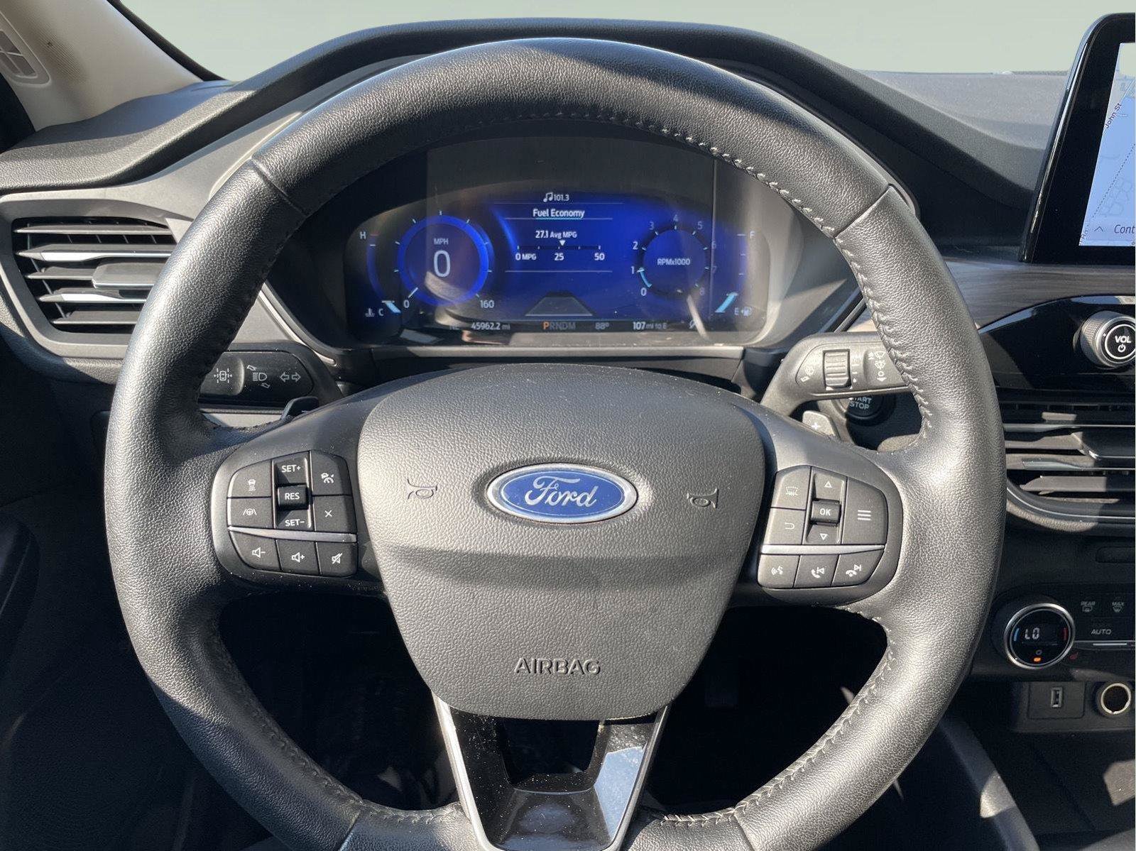 Used 2020 Ford Escape Titanium AWD/4WD image 28