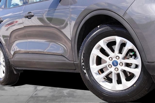 Certified 2022 Ford Escape S FWD image 3