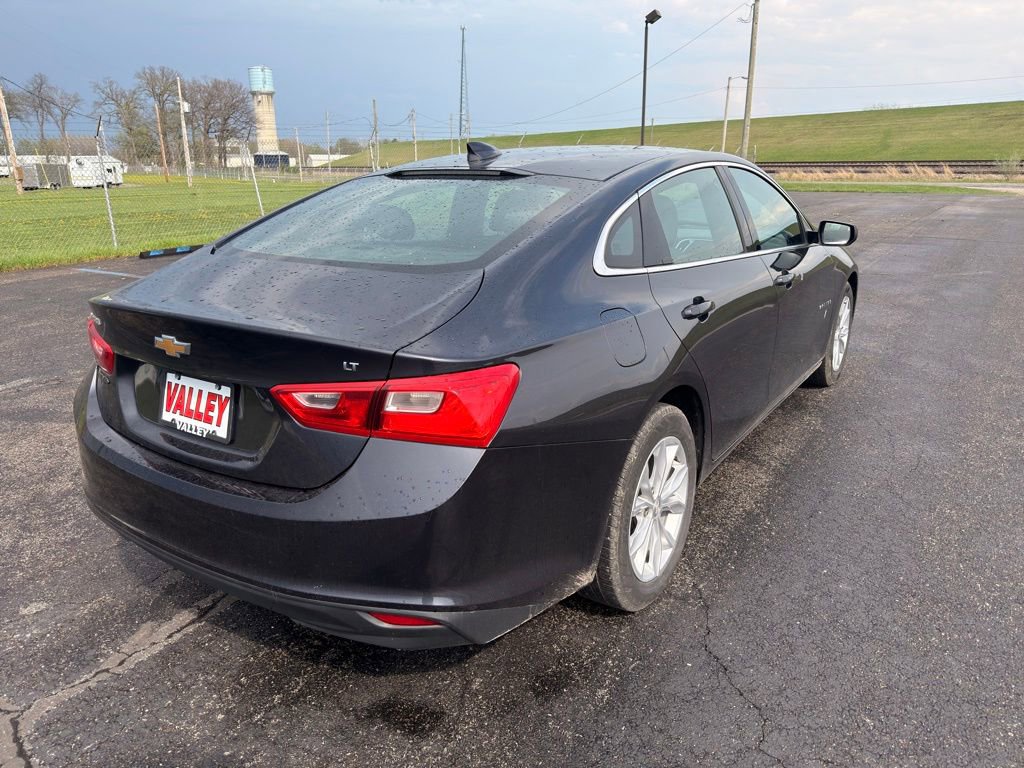 Used 2023 Chevrolet Malibu LT FWD image 9