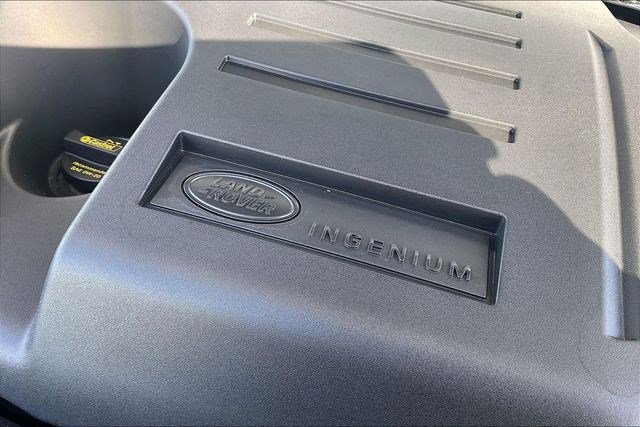 Used 2024 Land Rover Defender 110 X-Dynamic SE image 40