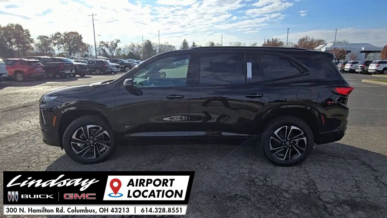 New 2026 Buick Enclave Sport Touring w/ Power Package image 5