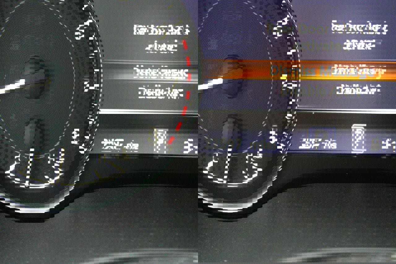 Used 2022 Nissan Armada SV w/ Cargo Package image 11