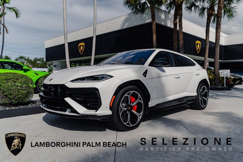 Used 2025 Lamborghini Urus SE