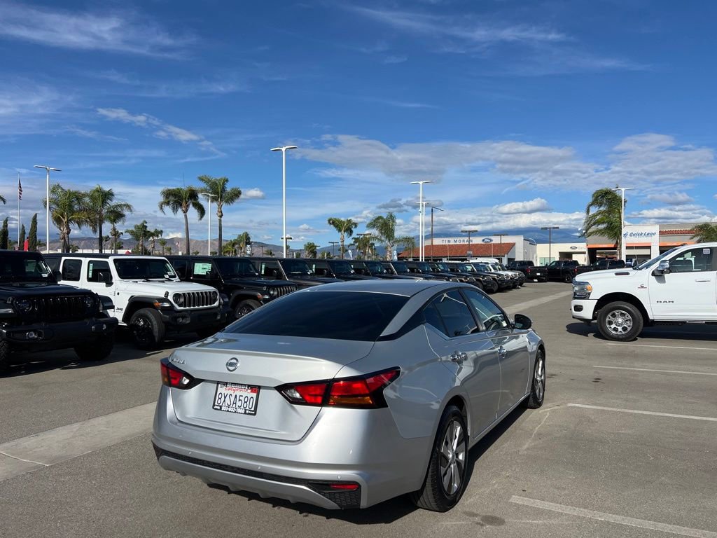 Used 2021 Nissan Altima 2.5 S w/ Driver Assist Package image 8