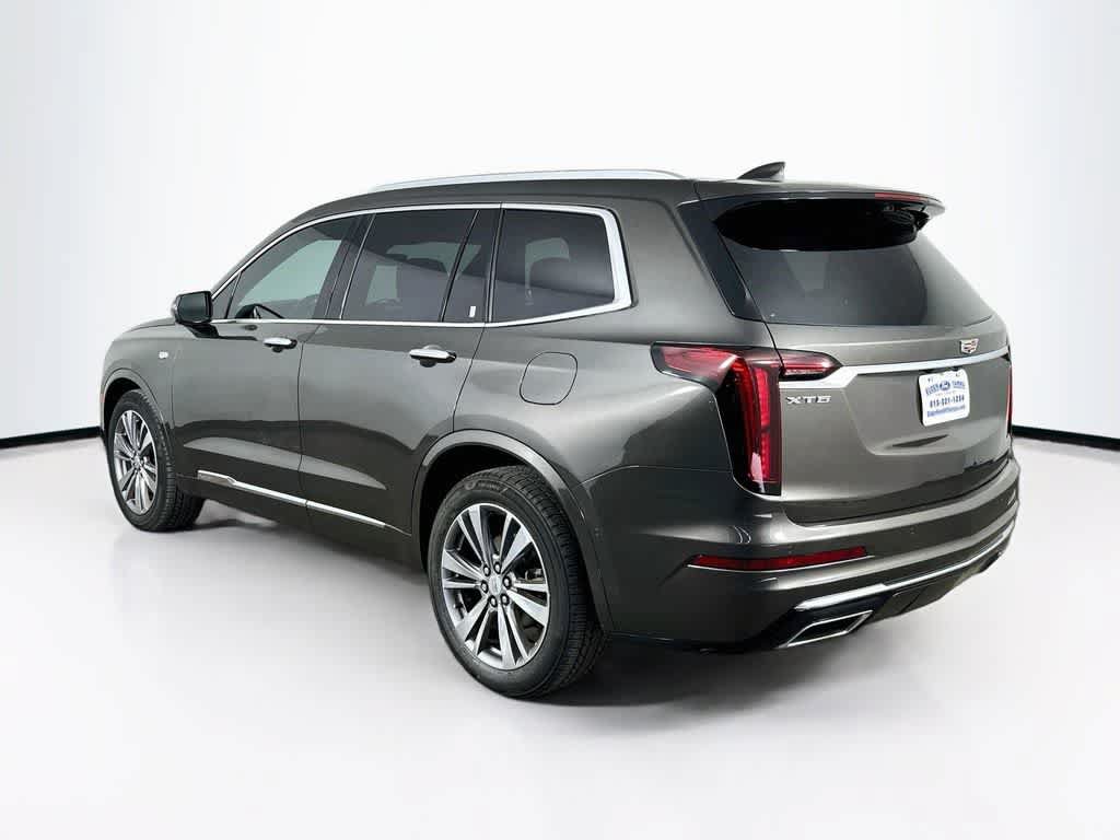 Used 2020 Cadillac XT6 Premium Luxury FWD image 4