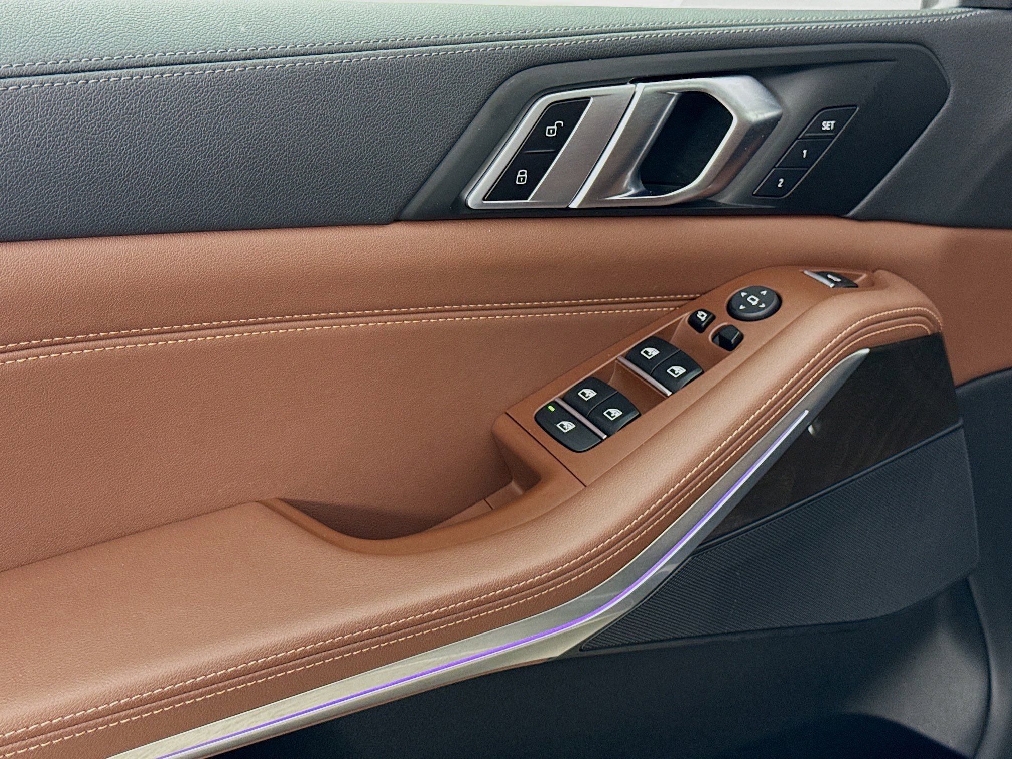 Used 2023 BMW X5 xDrive40i w/ Parking Assistance Package image 18