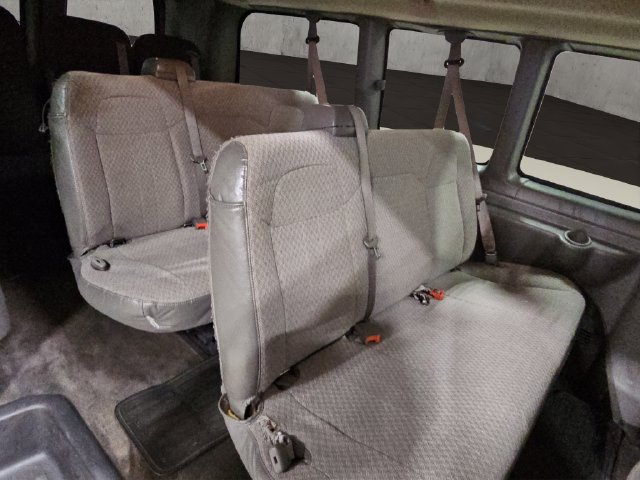 Used 2011 Chevrolet Express 1500 LT w/ LT Preferred Equipment Group AWD/4WD image 21