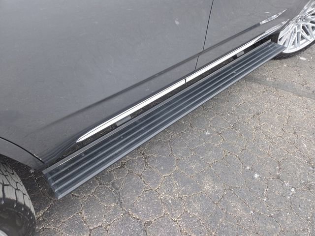 Used 2021 Cadillac Escalade Premium Luxury w/ Driver Assist Tech Package image 23