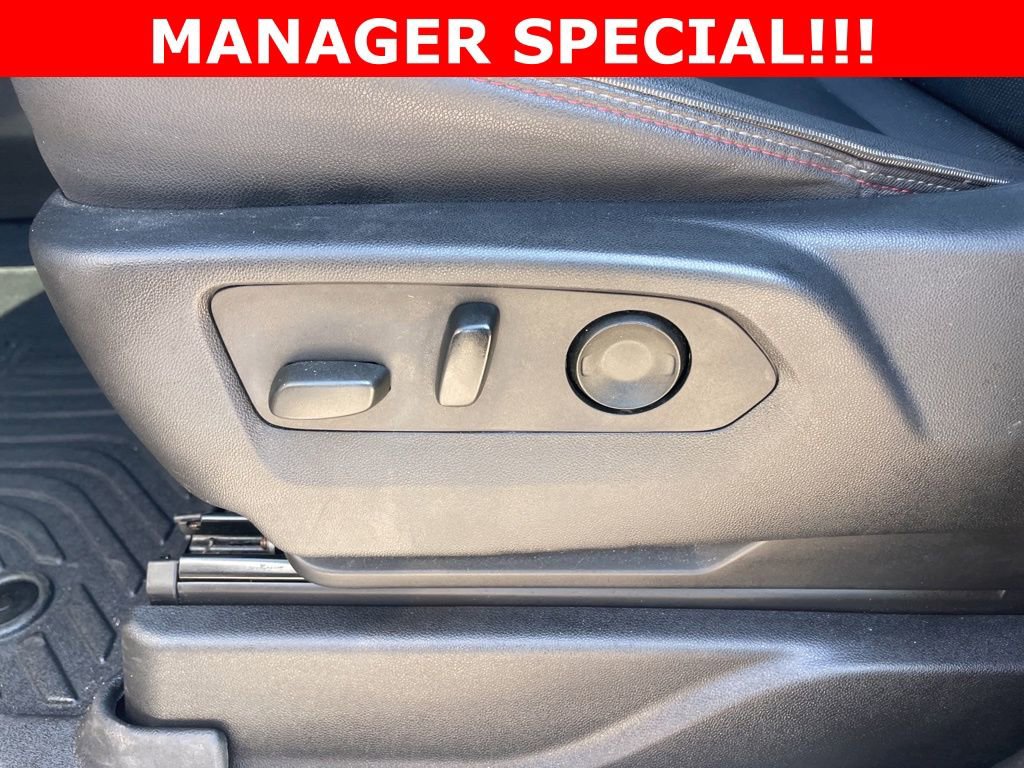 Used 2022 Chevrolet Suburban RST AWD/4WD image 21