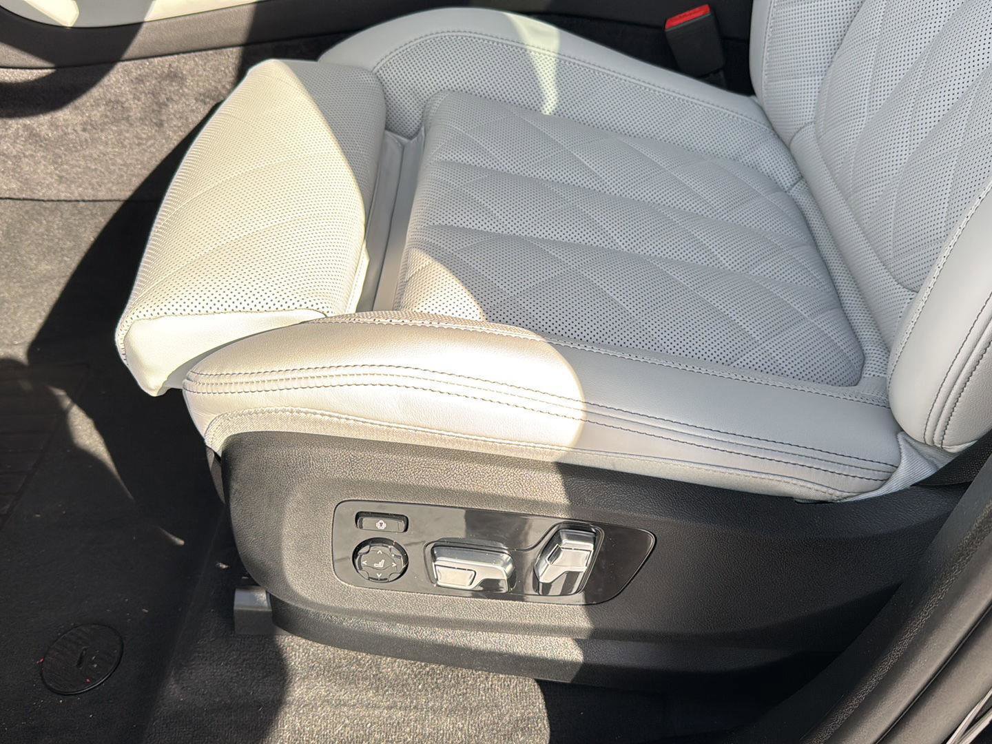 New 2026 BMW X5 xDrive40i image 28