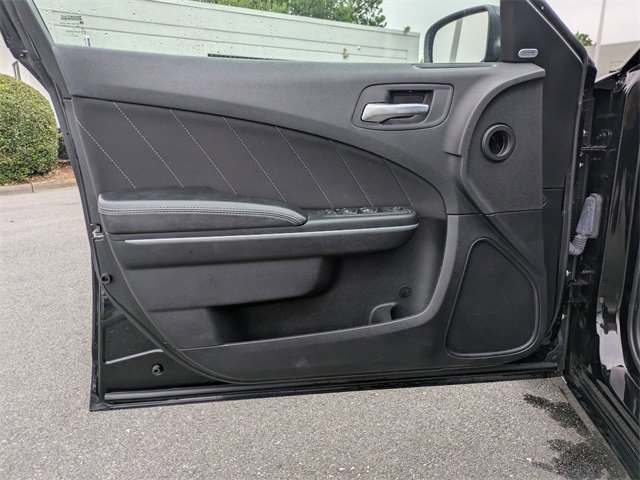 Used 2023 Dodge Charger SXT image 11