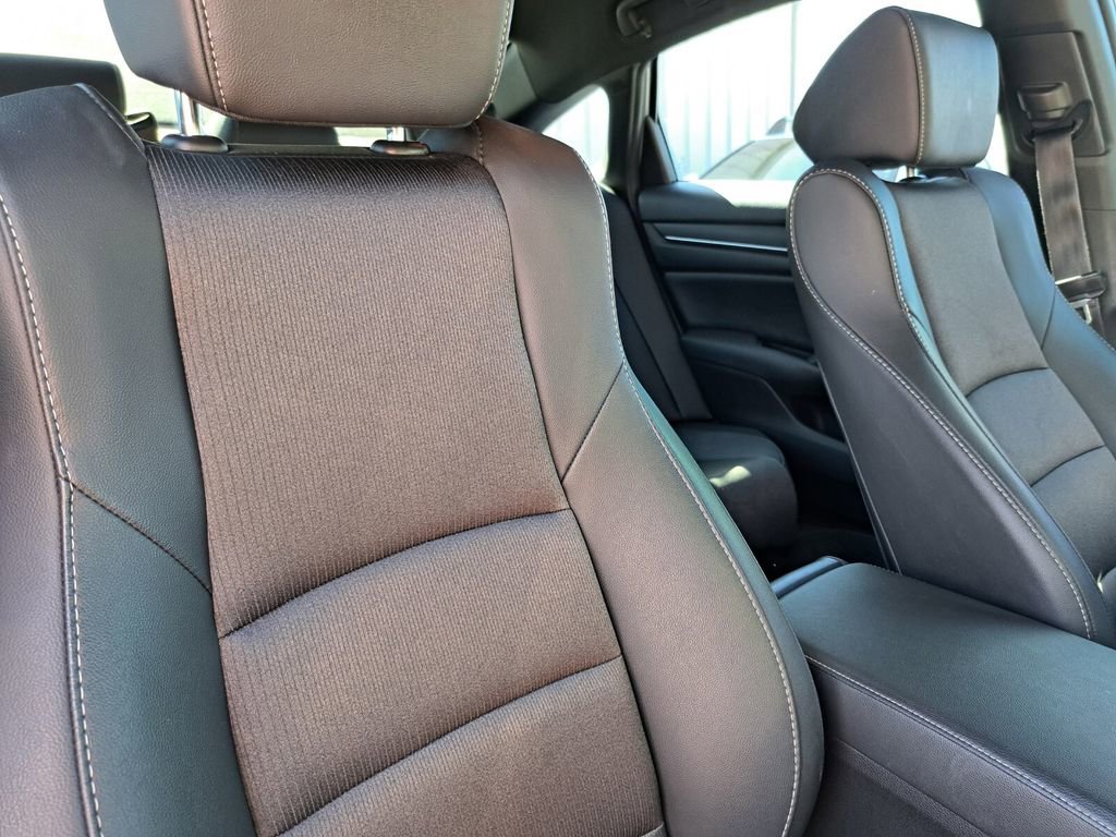 Used 2021 Honda Accord Sport image 15