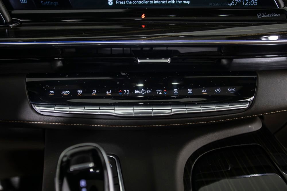 Used 2021 Cadillac Escalade ESV Premium Luxury w/ Driver Assist Tech Package image 37