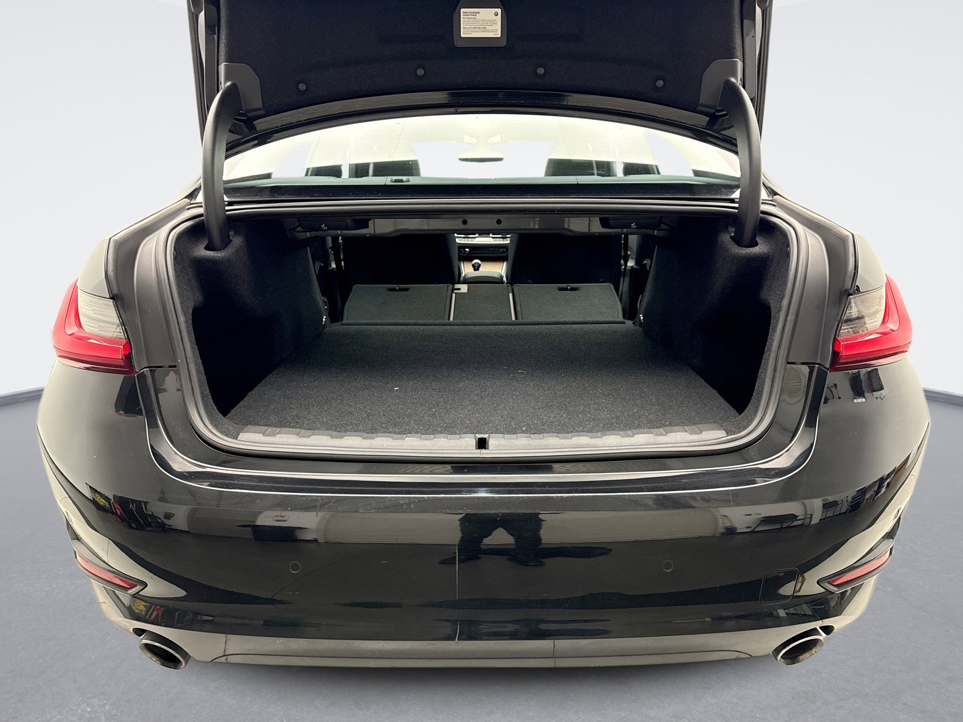 Used 2020 BMW 330i xDrive 330I NAV w/ Driving Assistance Package image 24