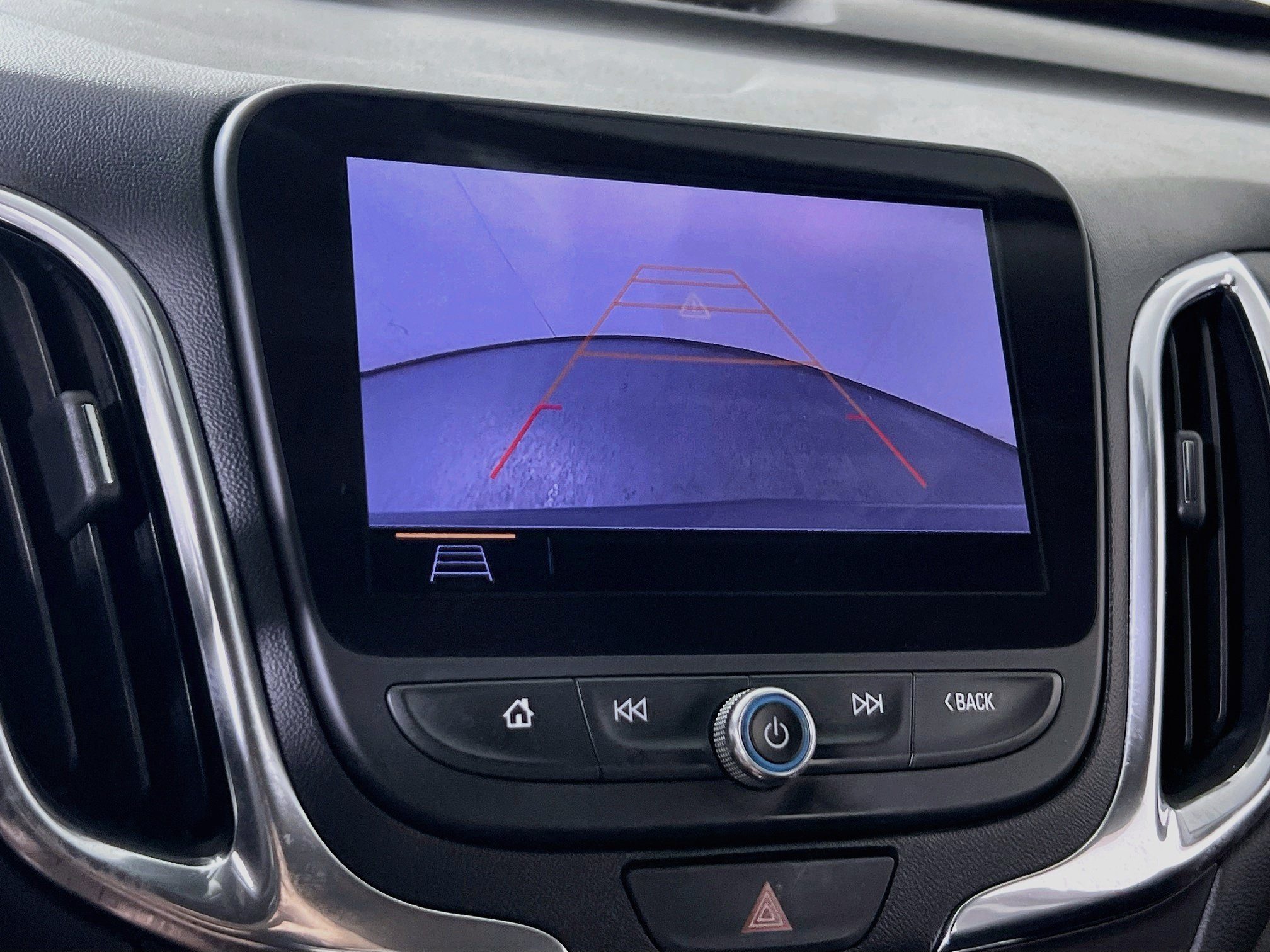 Used 2020 Chevrolet Equinox LT w/ Midnight Edition AWD/4WD image 14