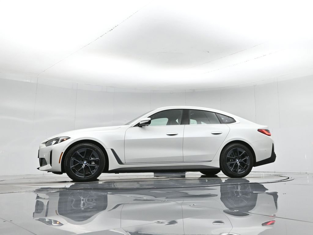 Used 2025 BMW i4 eDrive40 image 56