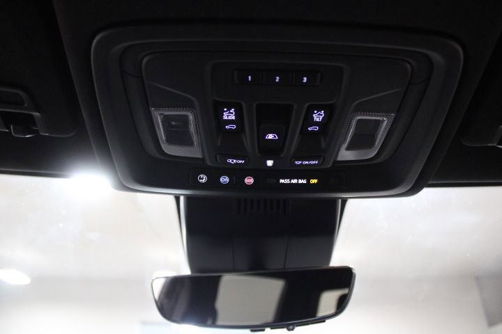 Used 2024 GMC Sierra 1500 AT4 w/ Technology Package image 43