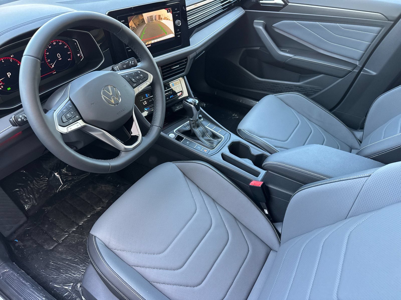 New 2026 Volkswagen Jetta SEL FWD image 10