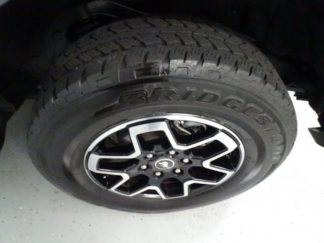 Used 2024 Ford Bronco Outer Banks AWD/4WD image 30