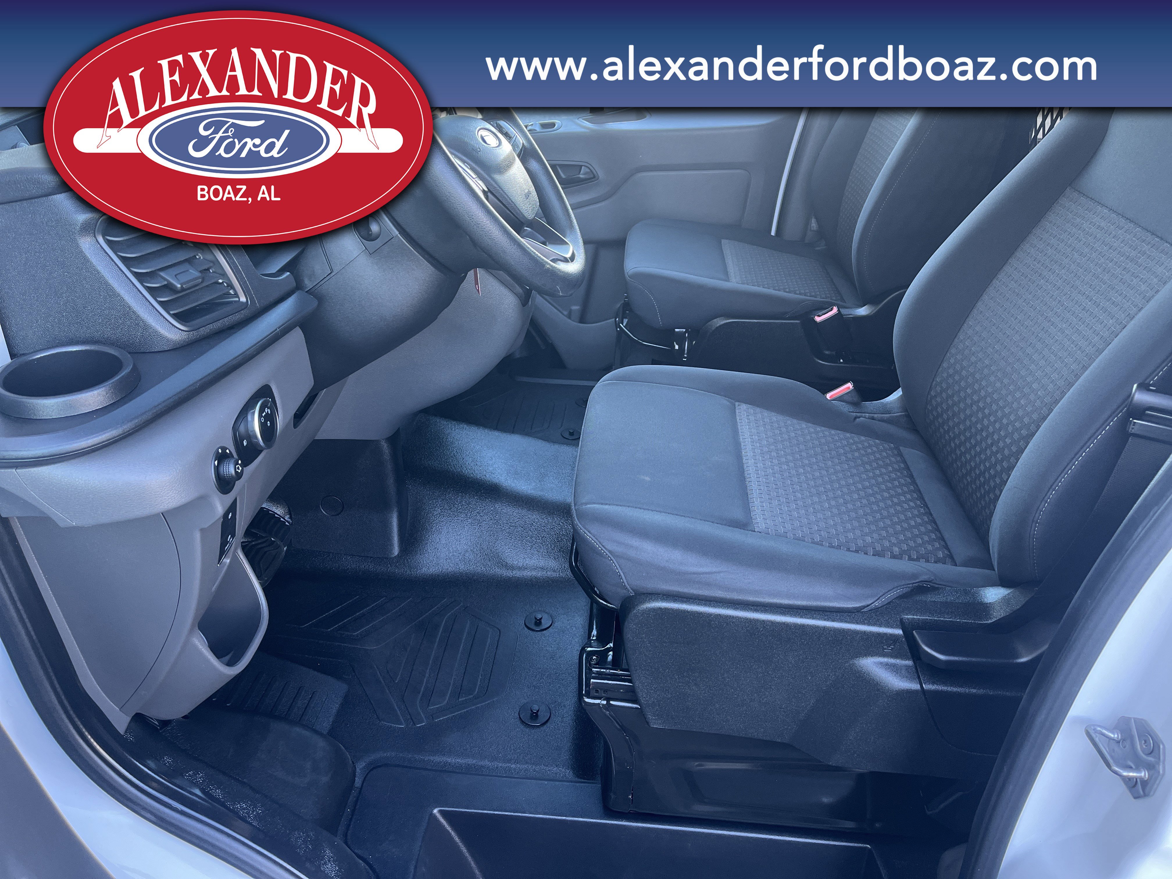 Used 2024 Ford Transit 250 Low Roof w/ Exterior Upgrade Package image 10