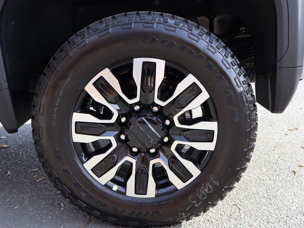 New 2026 GMC Sierra 3500 Denali Ultimate image 25