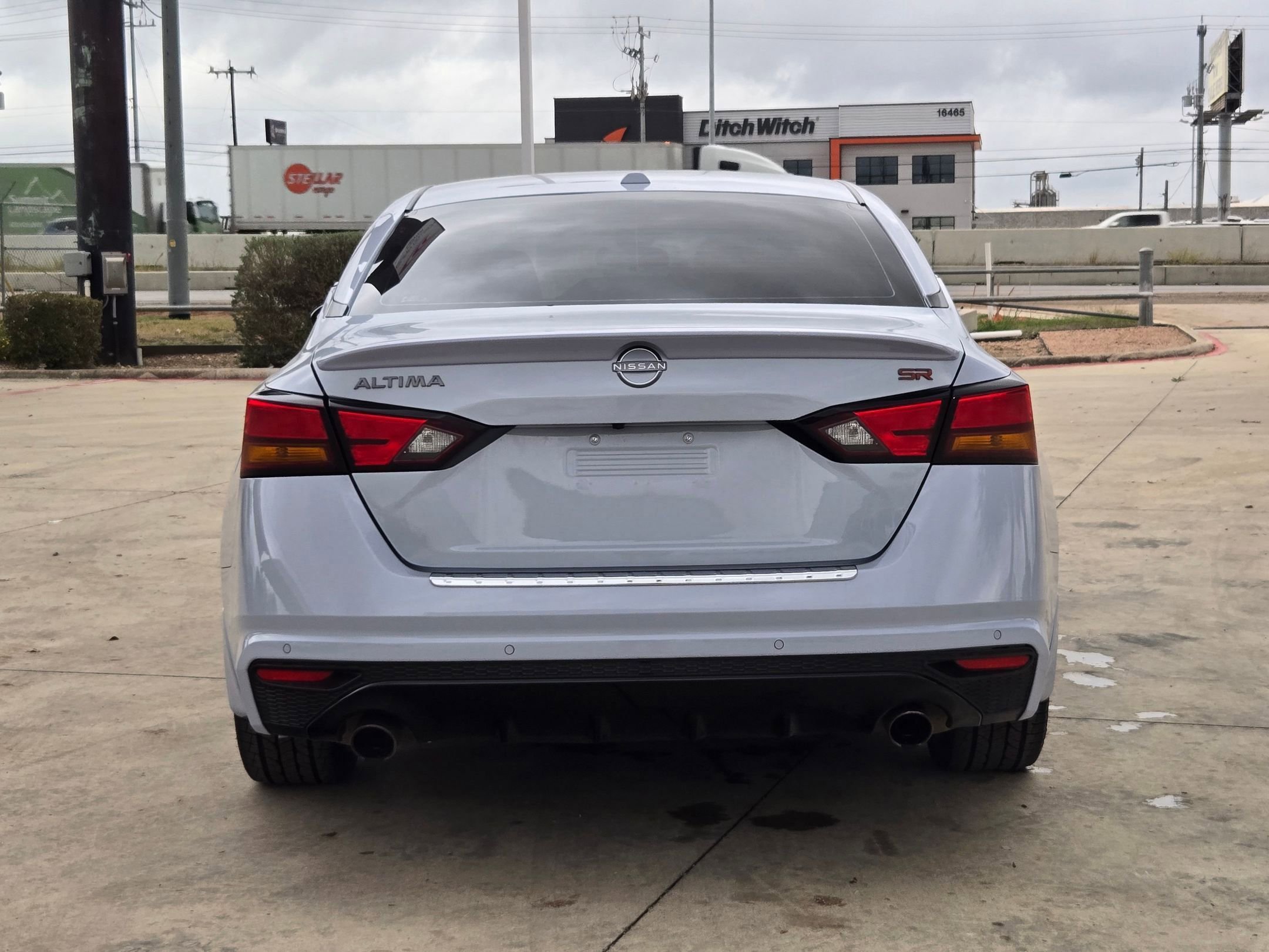 Used 2023 Nissan Altima 2.5 SR image 4