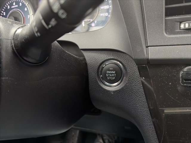 Used 2019 Toyota Sienna Limited image 12