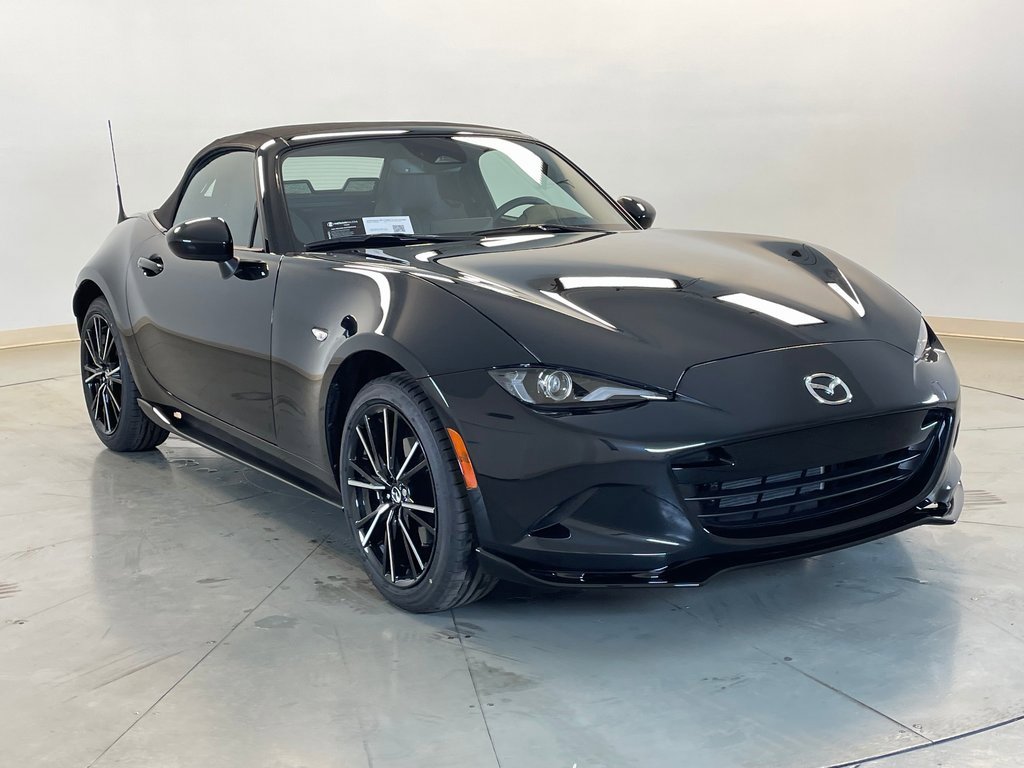 New 2025 MAZDA MX-5 Miata Grand Touring w/ Appearance Package image 4