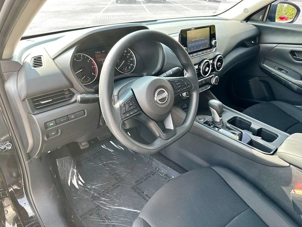 Used 2025 Nissan Sentra S FWD image 13