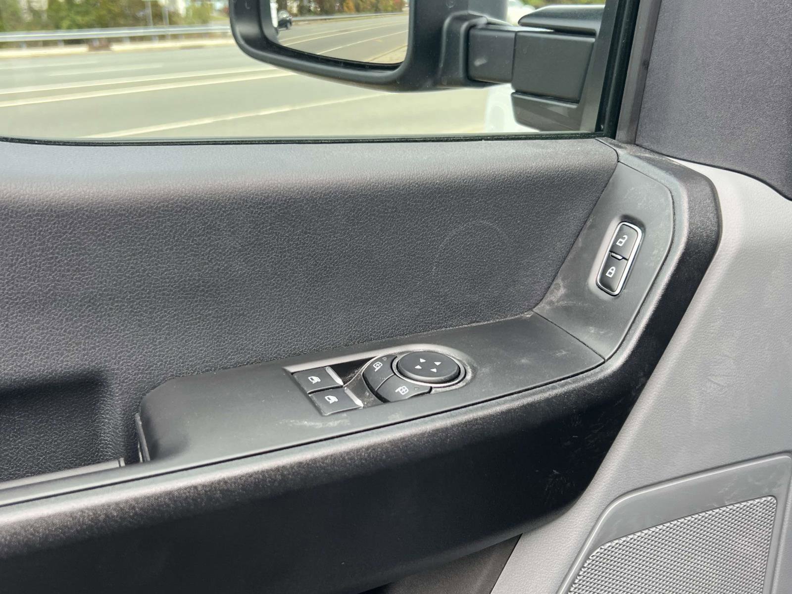 New 2025 Ford F350 XL w/ XL Chrome Package image 15