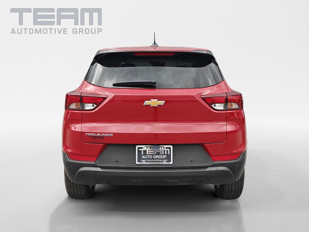 Used 2026 Chevrolet TrailBlazer LS w/ LS Convenience Package FWD image 6