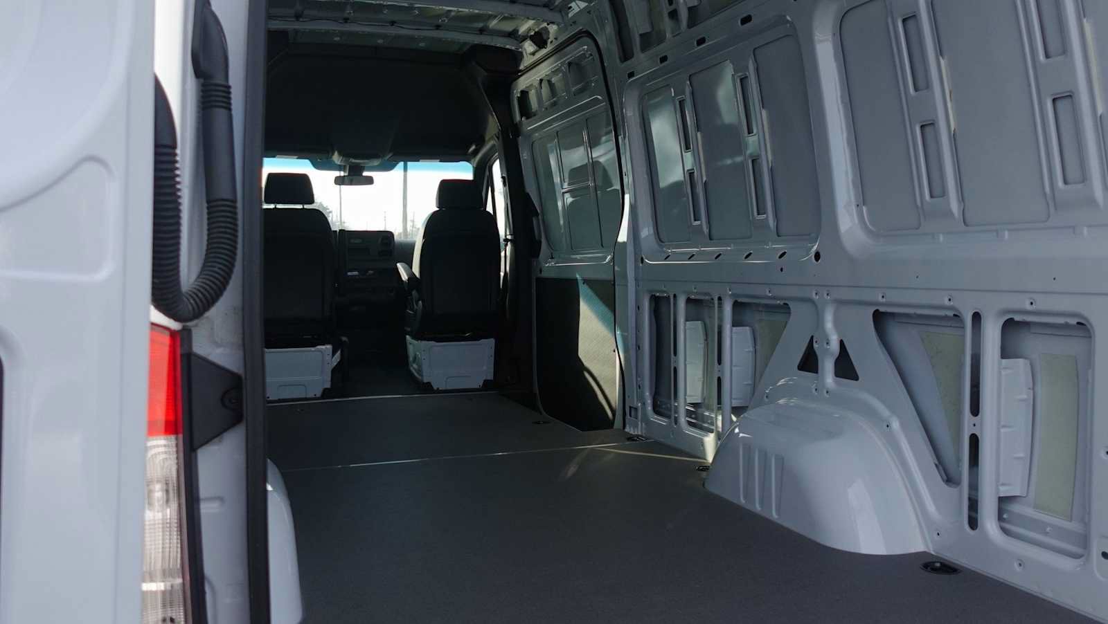 New 2025 Mercedes-Benz Sprinter 2500 image 15