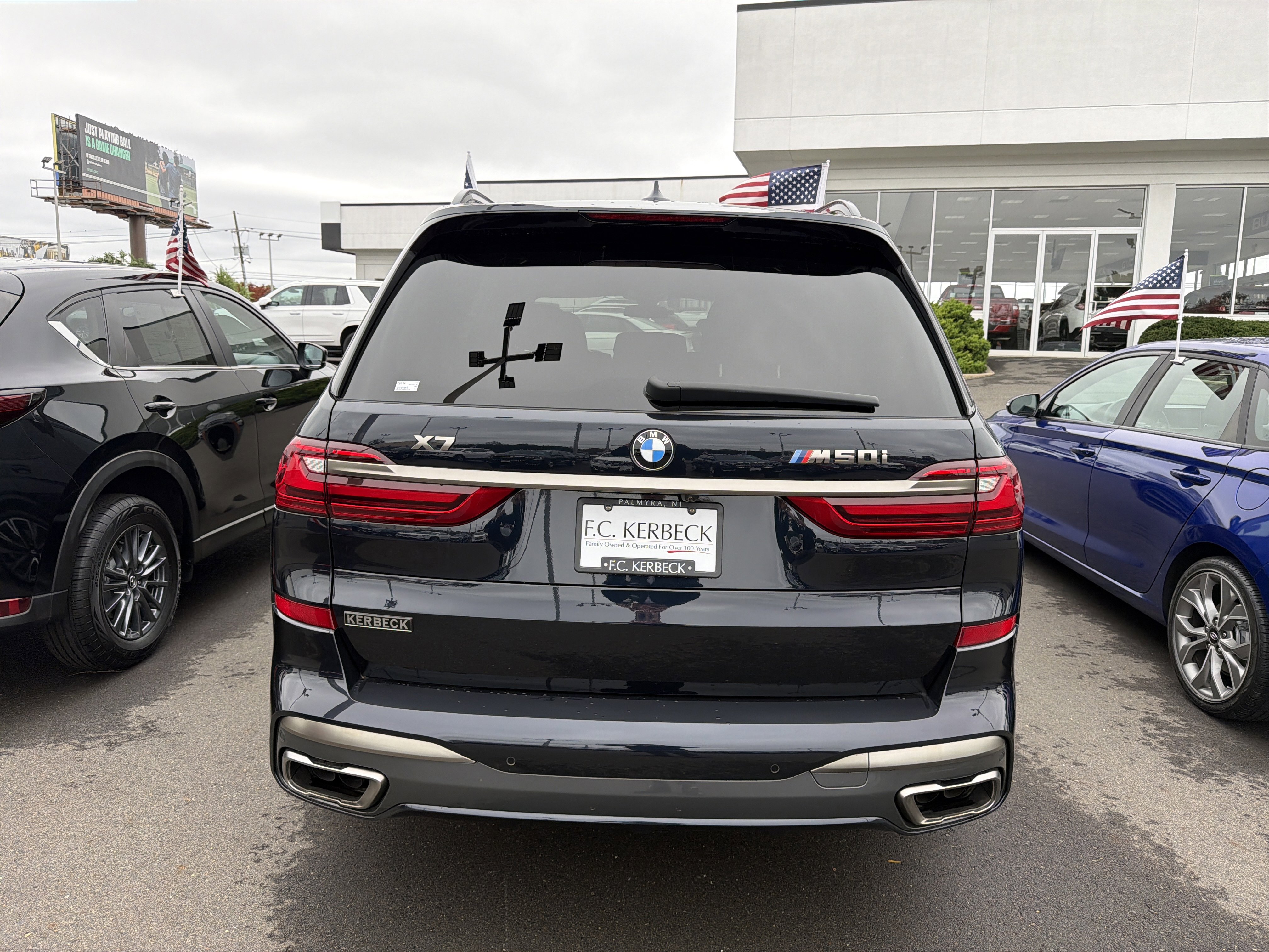Used 2022 BMW X7 M50i w/ Cold Weather Package image 5