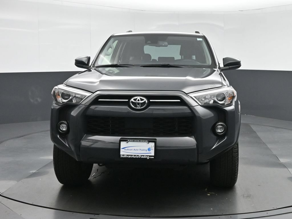 Used 2024 Toyota 4Runner SR5 AWD/4WD image 2