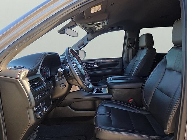Used 2021 Chevrolet Tahoe RST w/ Luxury Package AWD/4WD image 16
