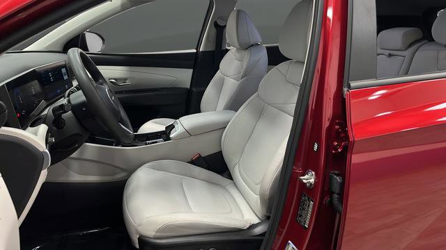 Used 2025 Hyundai Tucson SEL image 9