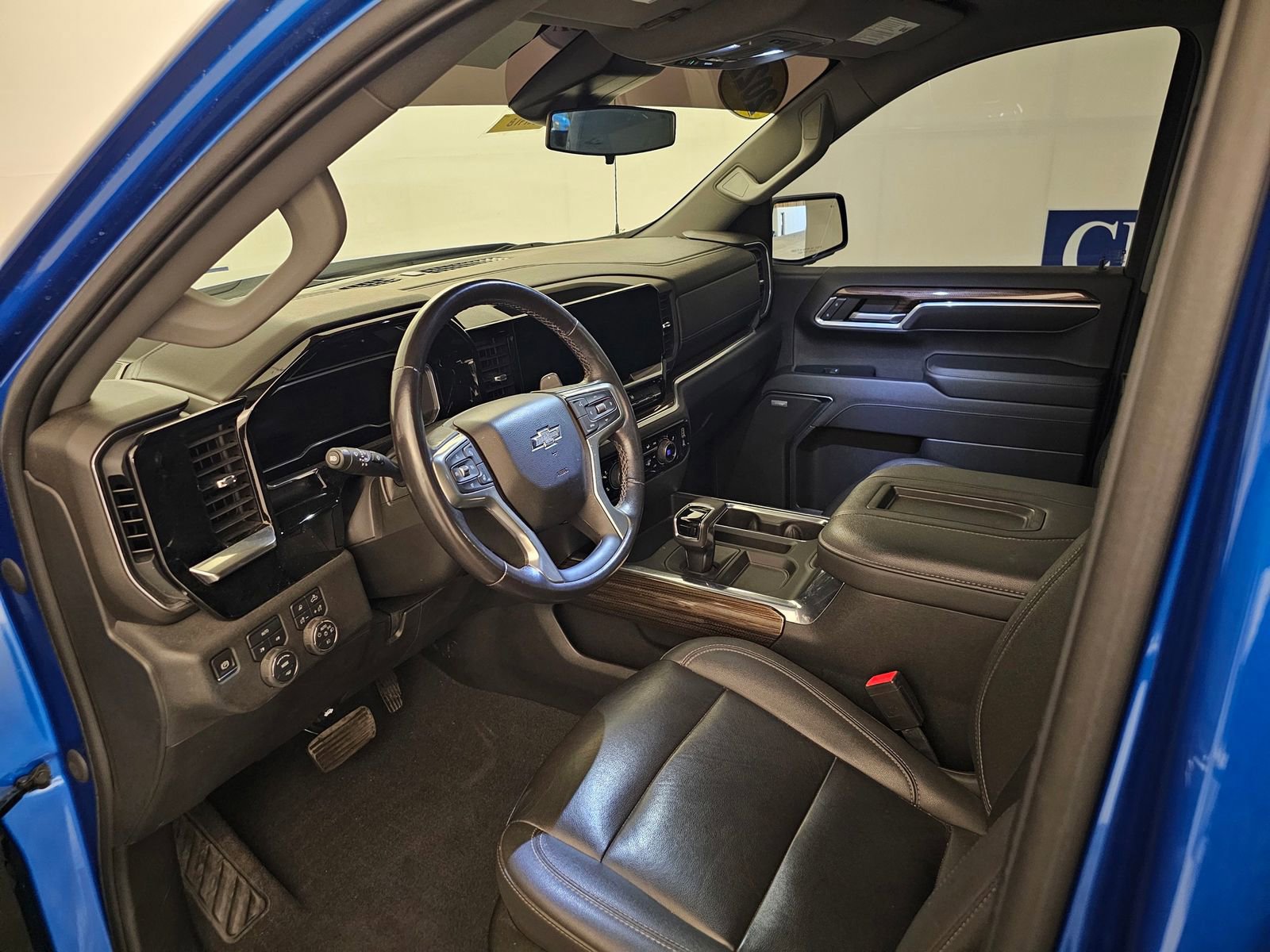 Used 2022 Chevrolet Silverado 1500 RST w/ RST All Star Premium Package AWD/4WD image 11