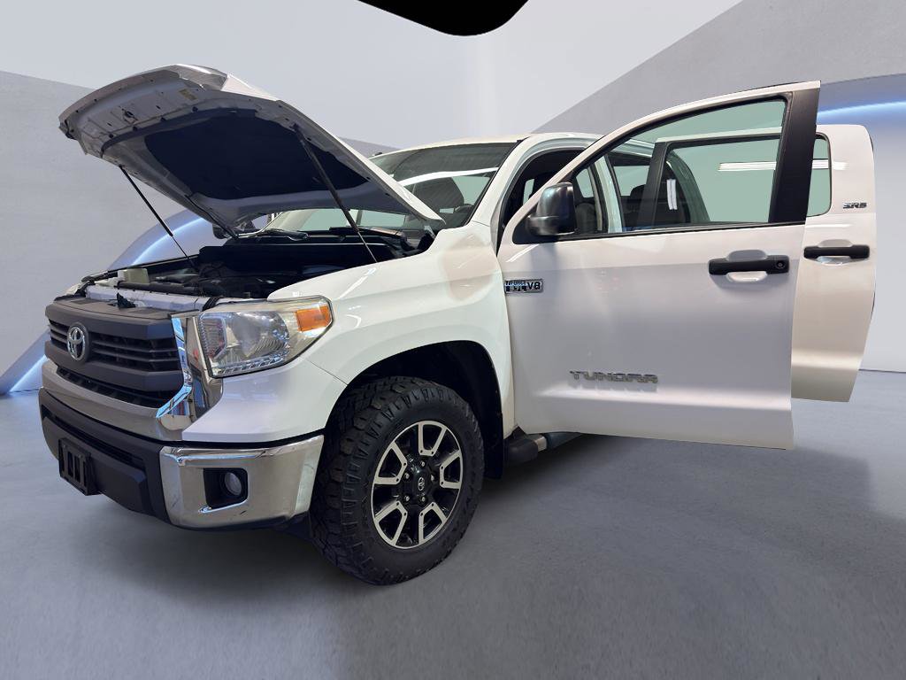 Used 2015 Toyota Tundra SR5 w/ TRD Off Road Package AWD/4WD image 9