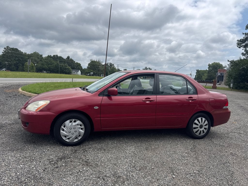 Used 2005 Mitsubishi Lancer ES FWD image 4